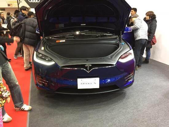 テスラ社のEV MODEL X