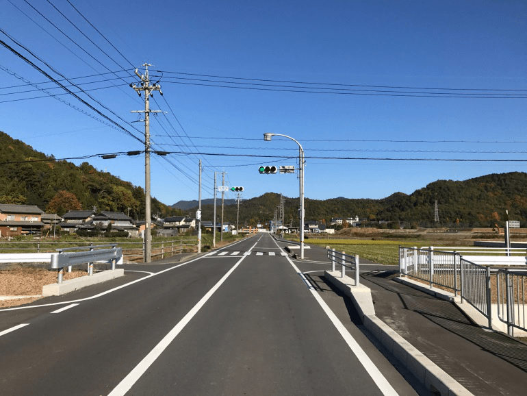 隔絶地域でスピードが速く出せそうな道